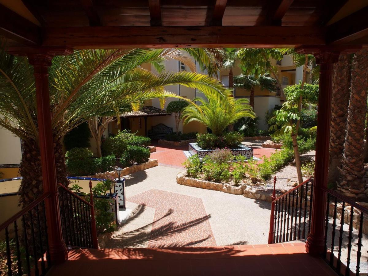 Sunny Apartment Aldea Del Mar Near The Sea Torrevieja Room photo